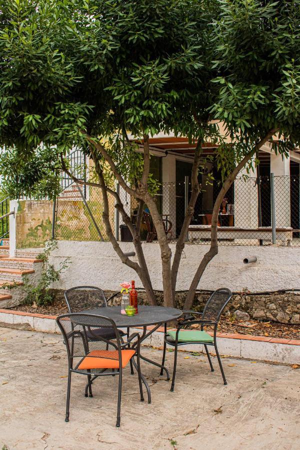 Casa Mas Montanas Bed and Breakfast Godelleta Eksteriør billede